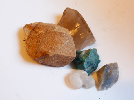 Agat, blå kalcedon, bildjaspis, kalcedon och krysokolla - Bild 3