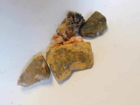 Bildjaspis, agat, kalcedon, labradorit, jaspis och agat - Bild 3