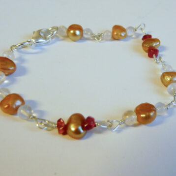Silverarmband med spinell, rainbow moonstone och pärlor